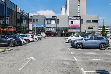 Bandar Bukit Raja @Taipan