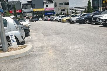 Bandar Bukit Raja @Taipan