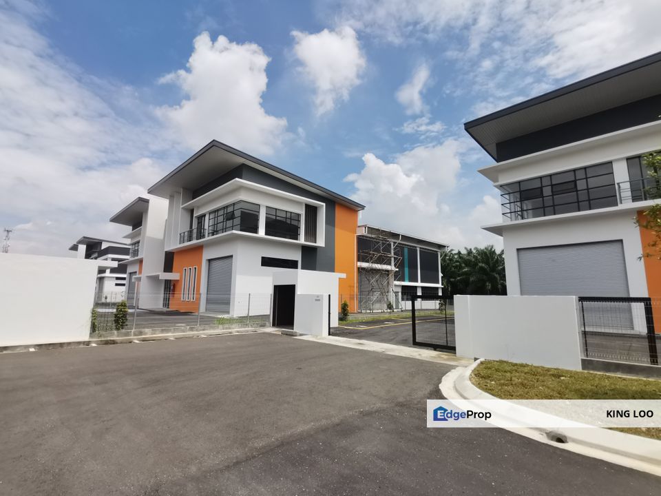 Why Rent When You Can Own? High rental yield up to 5%–6%, Brand New Semi-D Factory for Sale, Selangor, Puchong