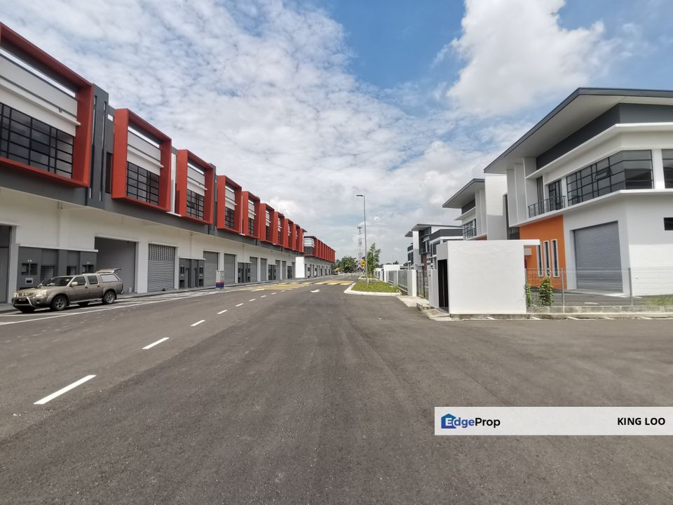 Why Rent When You Can Own? High rental yield up to 5%–6%, Brand New Semi-D Factory for Sale, Selangor, Puchong