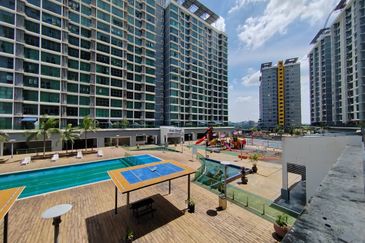 Vista Alam Serviced Apartment