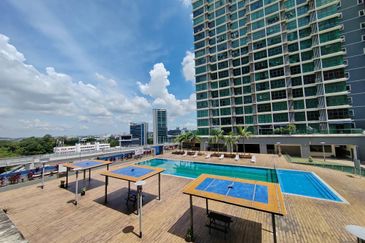 Vista Alam Serviced Apartment