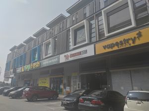 Bukit Raja 2 units Shoplot For Sale @ 2.2mils/unit nego until sold for ...