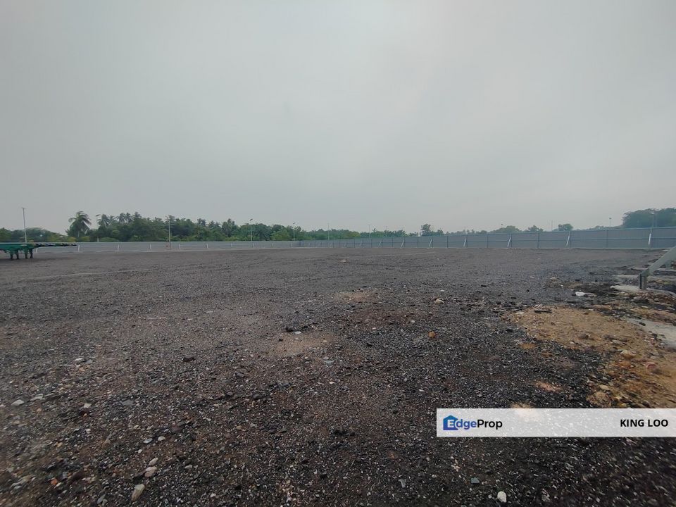 Telok Gong Industrial Zoned Land for Rent,Flatten ground and Fenced up, Selangor, Port Klang