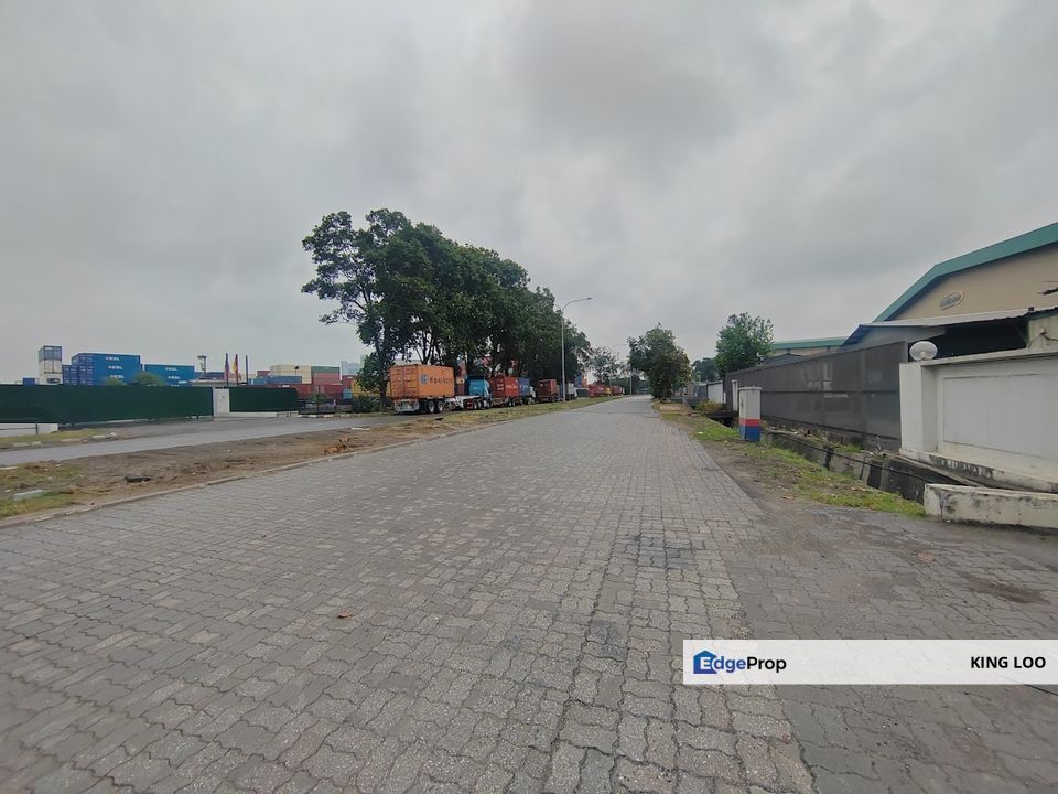 Telok Gong Industrial Zoned Land for Rent,Flatten ground and Fenced up, Selangor, Port Klang