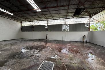 Bukit Jelutong Industrial Park