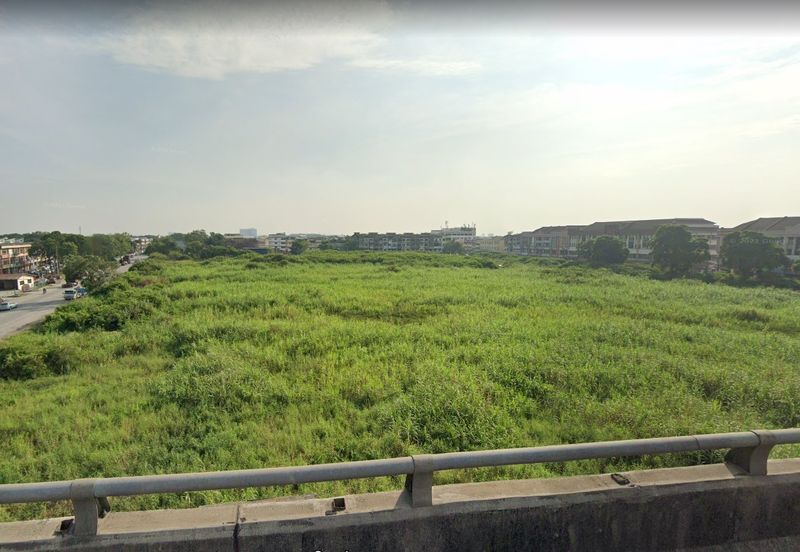 Persiaran Raja Muda Musa, Pelabuhan Klang