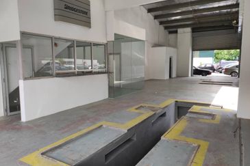 Taman Perindustrian Subang USJ 1