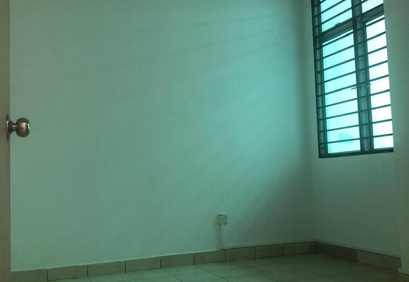 Canal Gardens, Kota Kemuning