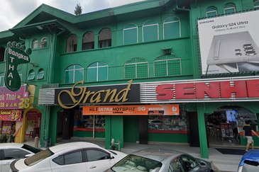 Taipan Business Centre, USJ 10