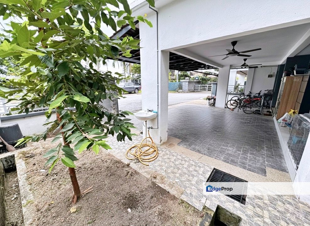 Saujana Villa Kajang, 2.5 Storey Semi D FACING OPEN RENOVATED, Selangor, Kajang