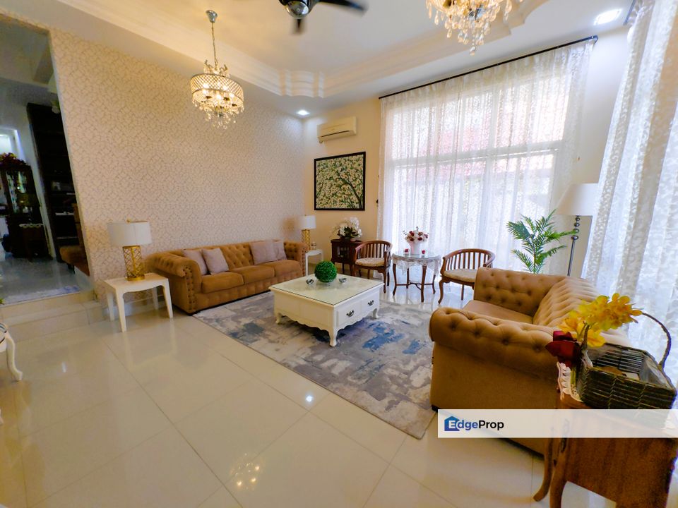 Laman Jasmin Nilai Impian, 2 Storey Bungalow RENOVATED EXTENDED 7R 5B, Negeri Sembilan, Nilai