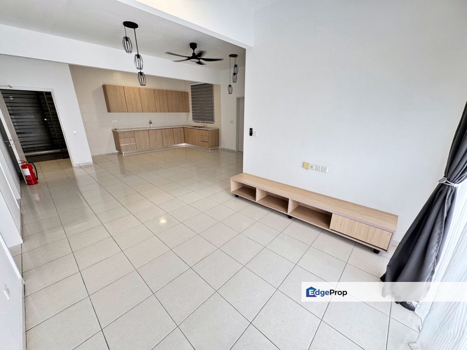 Residensi Adelia 2 Apartment, Bangi Avenue FURNISHED 3R 3B, Selangor, Bangi