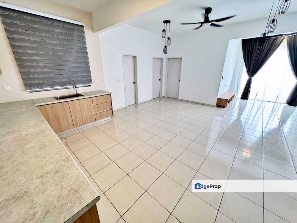 Residensi Adelia 2 Apartment, Bangi Avenue FURNISHED 3R 3B, Selangor, Bangi