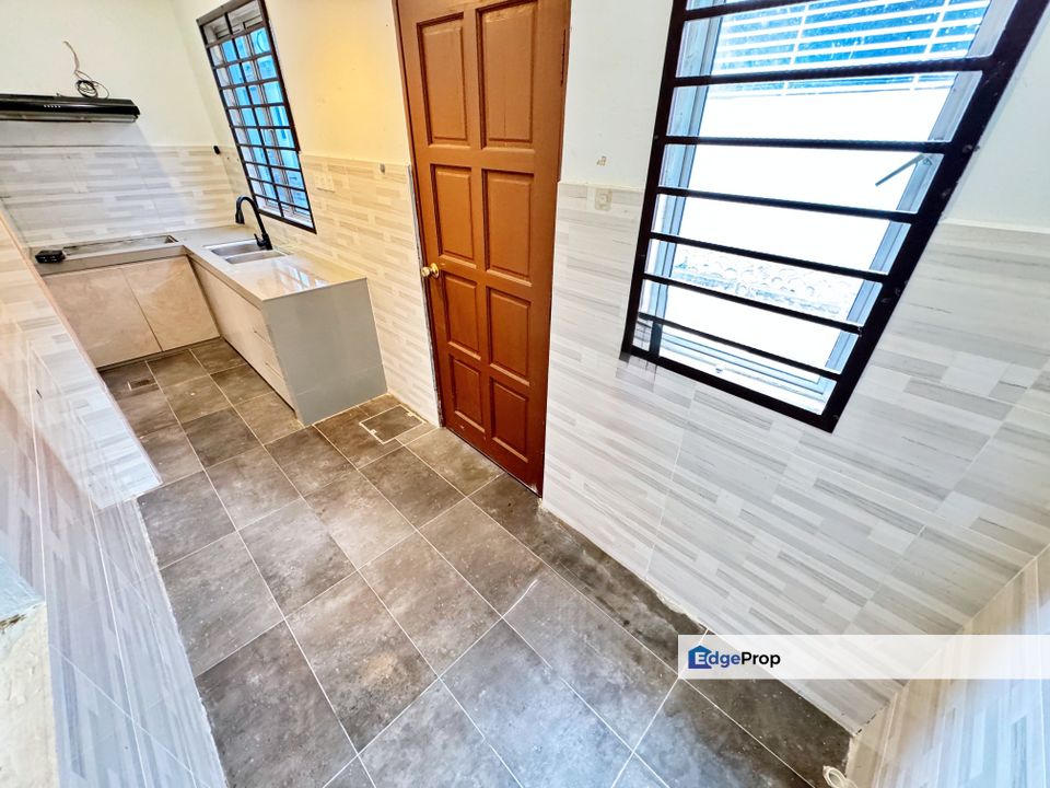 Albury 2 Mahkota Hills Lenggeng, 2 Storey Terrace RUMAH CANTIK FREEHOLD, Negeri Sembilan, Lenggeng