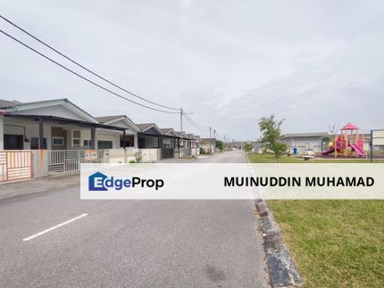 Rumah Sewa Murah depan padang & playground di Sitiawan Perak, Perak, Sitiawan