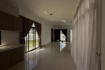 Garden Villa @ Bukit Indah 2