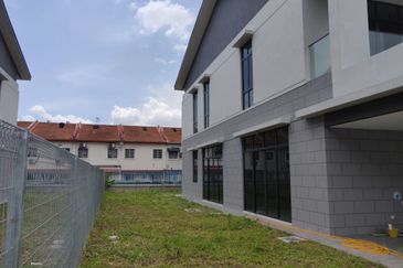 Villa 22 Bukit Rimau