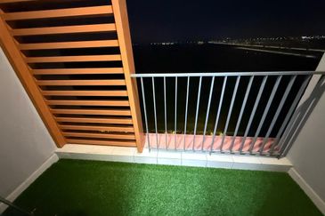 Amber Residence @ twentyfive.7