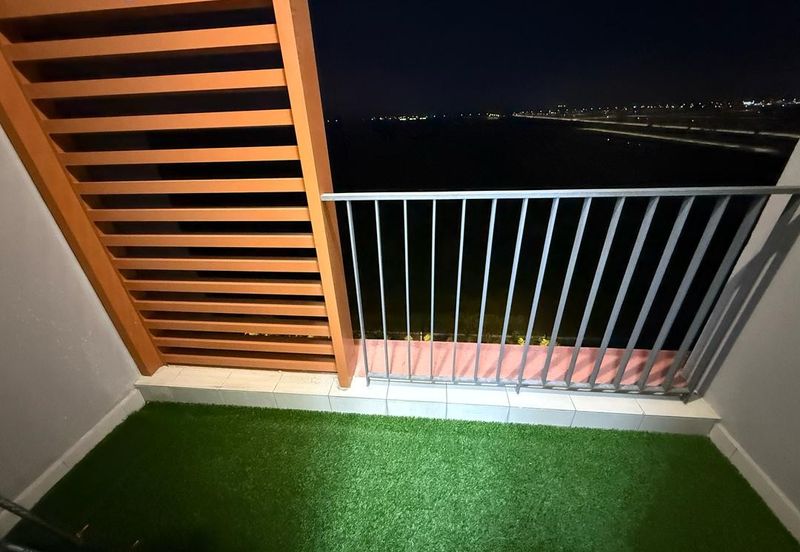 Amber Residence @ twentyfive.7