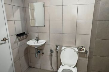 Amber Residence @ twentyfive.7