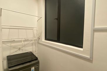 Amber Residence @ twentyfive.7