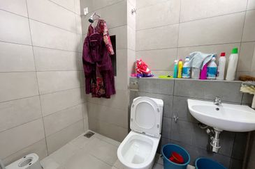 Robin @ Bandar Rimbayu