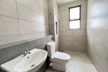 Robin @ Bandar Rimbayu