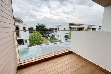 Terraza @ Eco Sanctuary