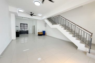 Robin @ Bandar Rimbayu