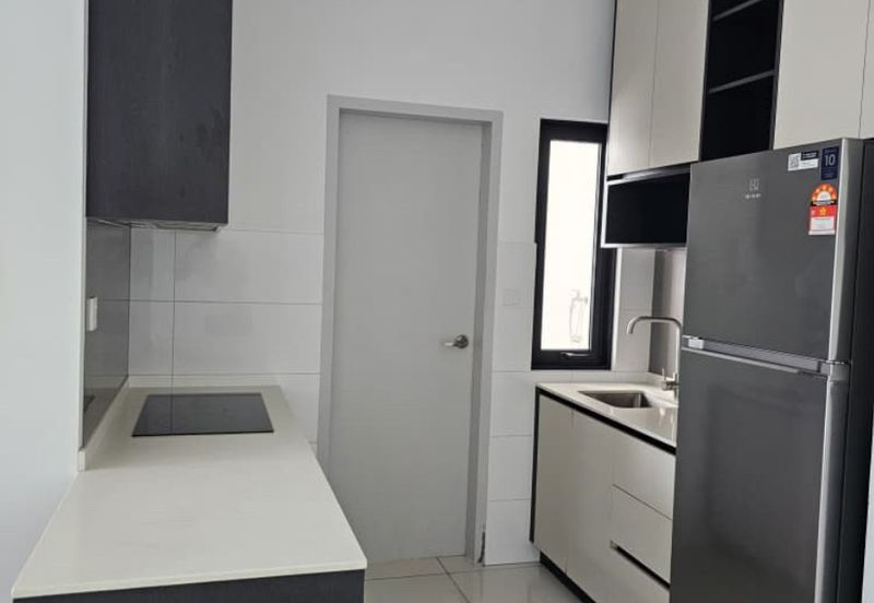 Amber Residence @ twentyfive.7