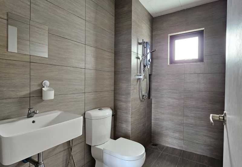 Amber Residence @ twentyfive.7