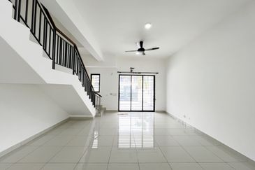 Robin @ Bandar Rimbayu