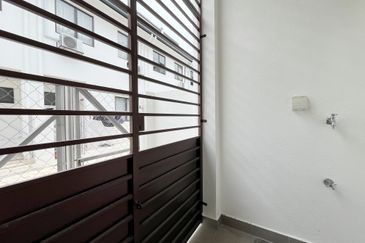 Robin @ Bandar Rimbayu