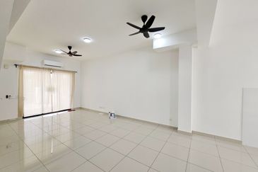 Robin @ Bandar Rimbayu