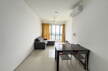 Gravit8 @ Klang South