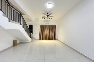 Robin @ Bandar Rimbayu