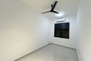 Robin @ Bandar Rimbayu