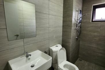 Amber Residence @ twentyfive.7