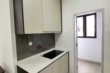 Amber Residence @ twentyfive.7