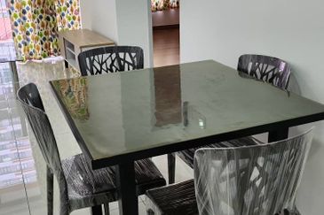 Amber Residence @ twentyfive.7