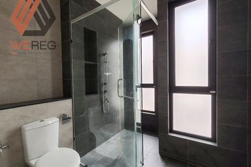 Lucent Residence @ twentyfive.7