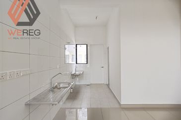 Lucent Residence @ twentyfive.7