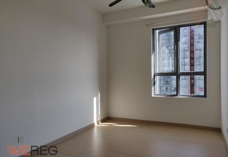 Gravit8 @ Klang South