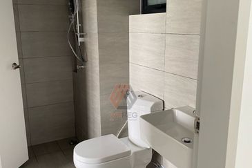 Amber Residence @ twentyfive.7