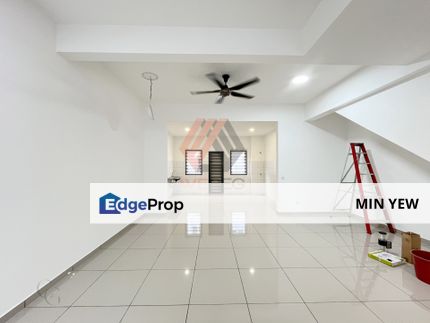 3bedrooms !! @ Livia, Rimbayu, Telok Panglima Garang, Selangor, Telok Panglima Garang