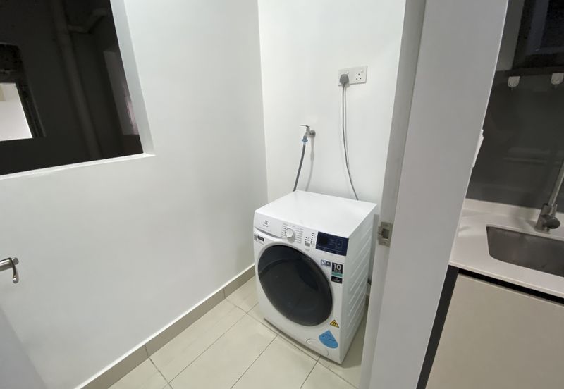 Amber Residence @ twentyfive.7