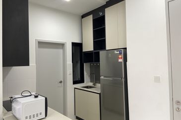 Amber Residence @ twentyfive.7