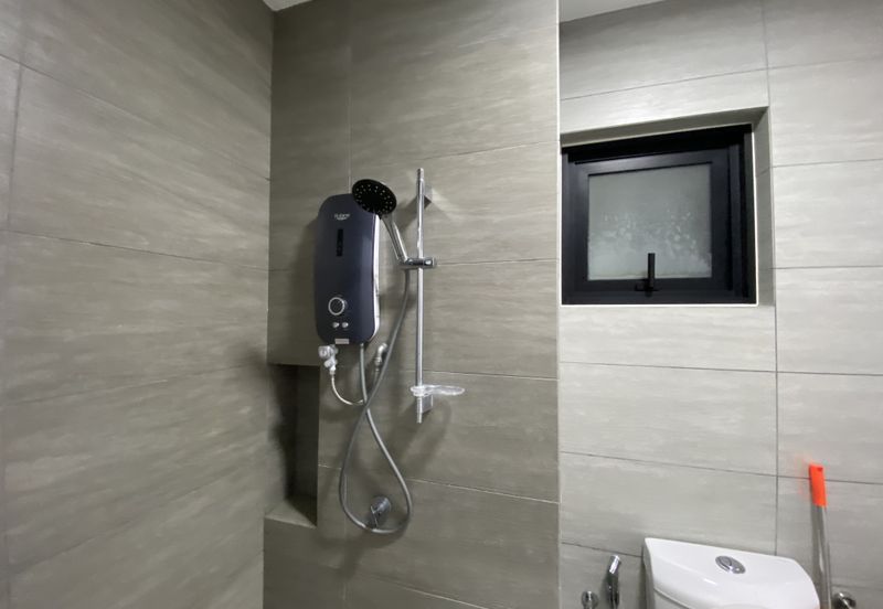 Amber Residence @ twentyfive.7