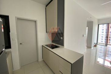 Amber Residence @ twentyfive.7